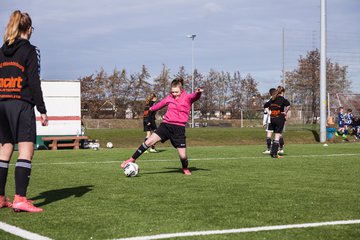 Bild 16 - B-Juniorinnen SG Weststeinburg/Bei - SV Fisia 03 : Ergebnis: 1:2